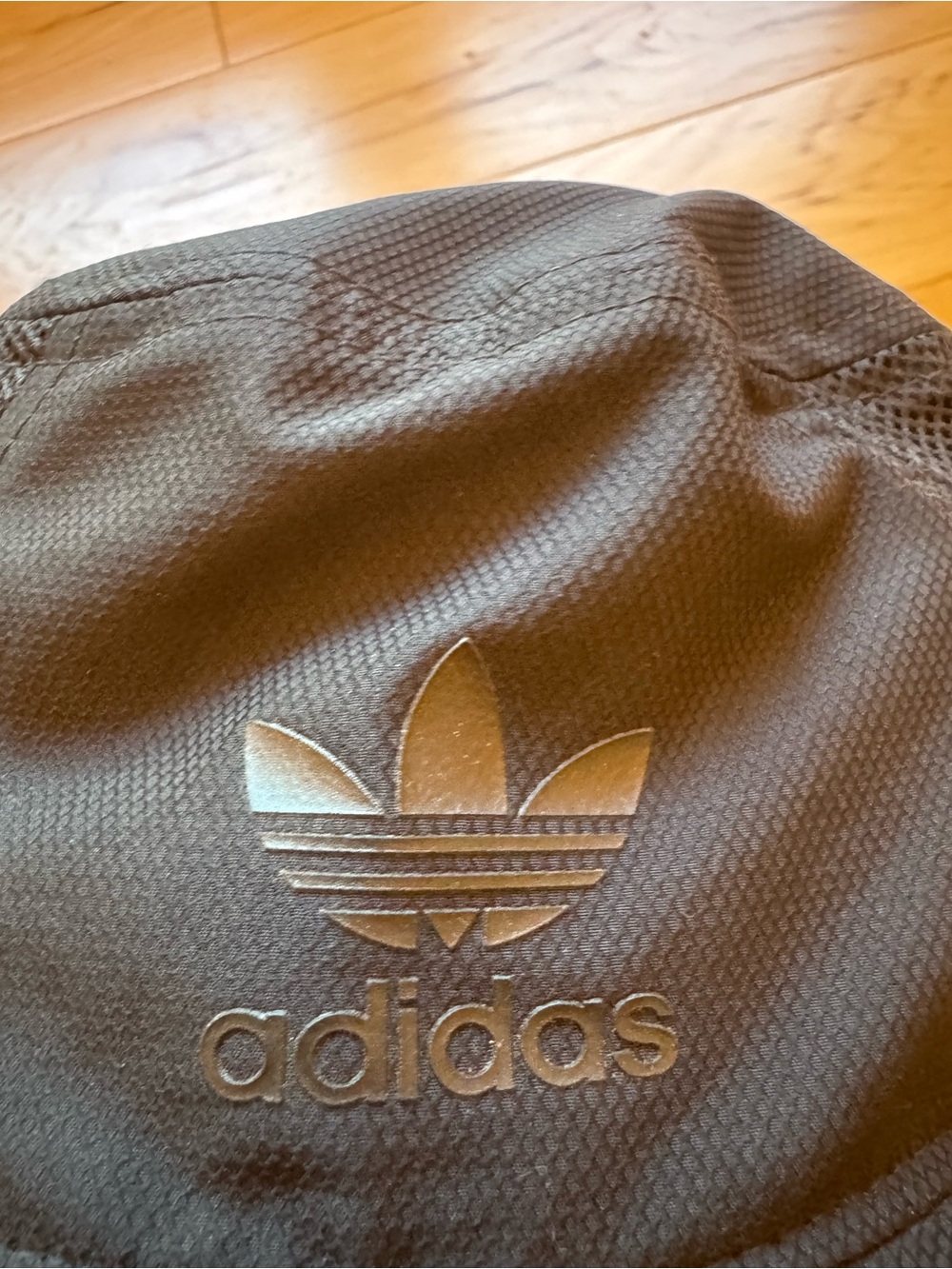 Adidas bucket hat - Picture 2 of 3